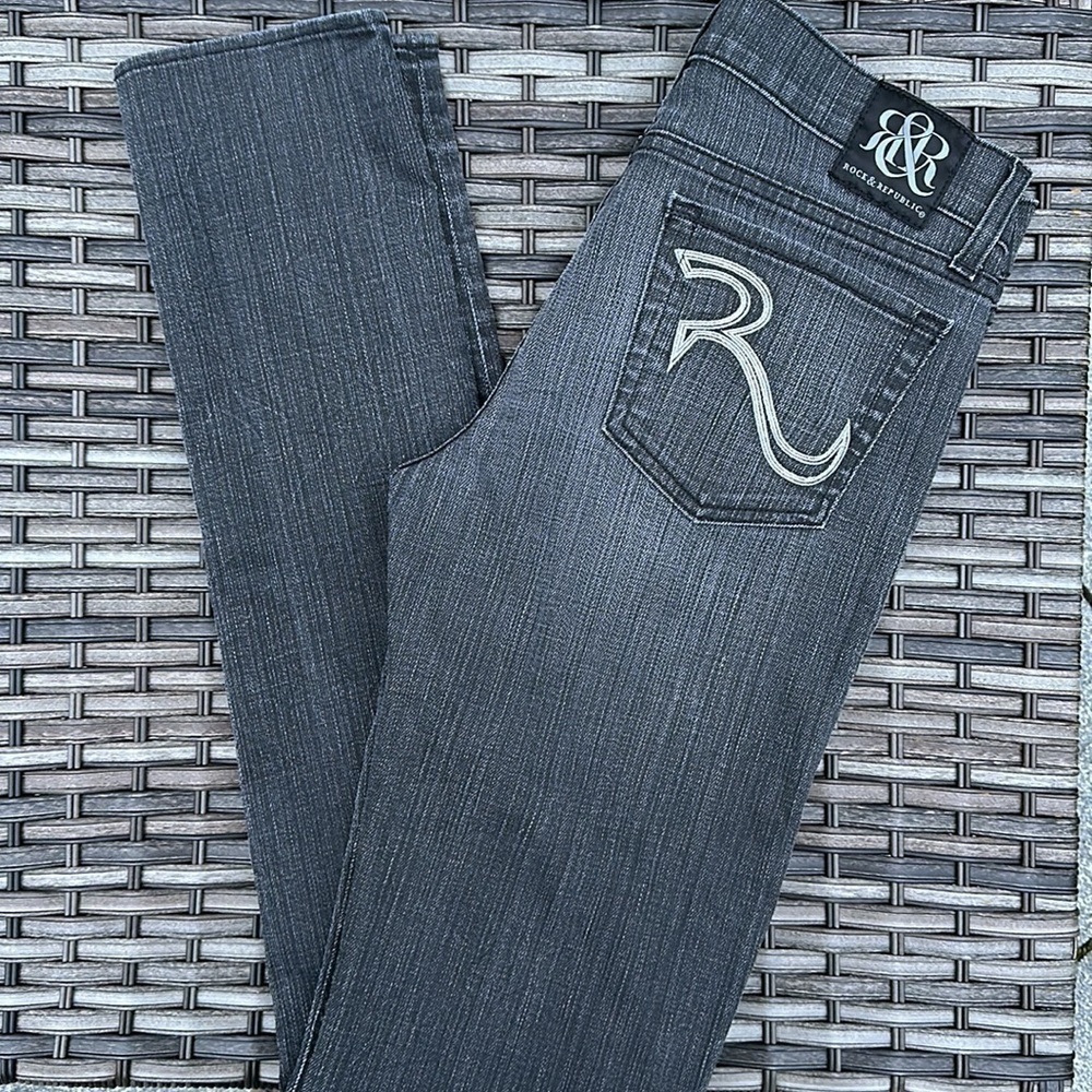 Rock & Republic Black Wash Skinny Jeans